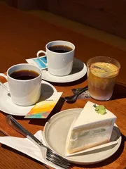모모스커피